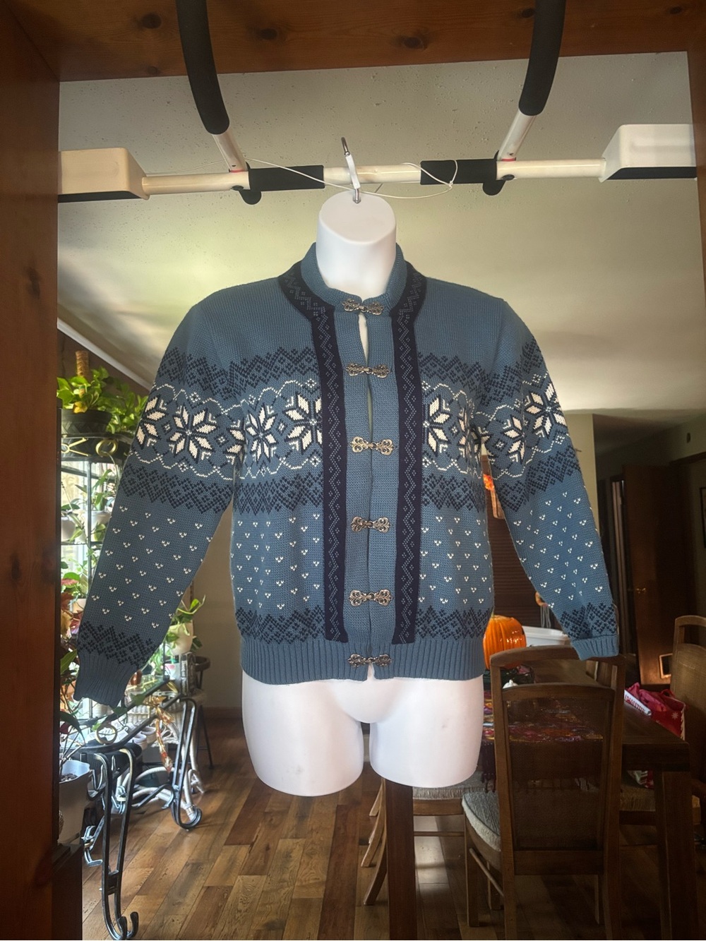 Vintage Jersild Blue Nordic Toggle-Front Women’s Sweater Made in USA Size M
